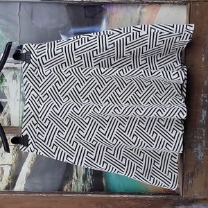 Papermoon Black and White Strechy Waist Skirt Medium
